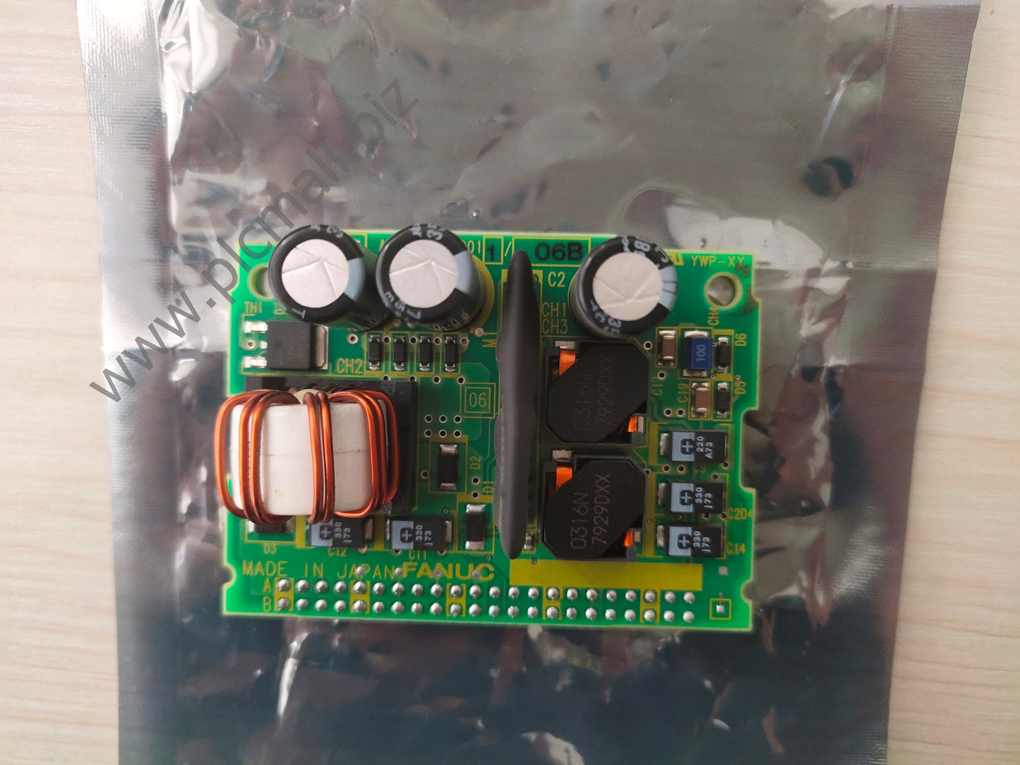 A20B-8101-0011 Fanuc Power board of CNC system Original electrostatic bag