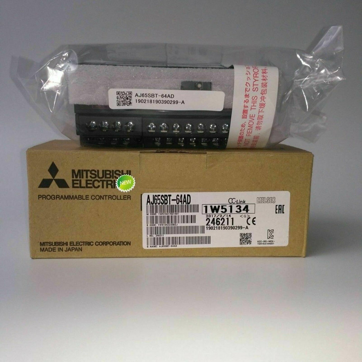 AJ65SBT-64AD Mitsubishi Converter device Brand new