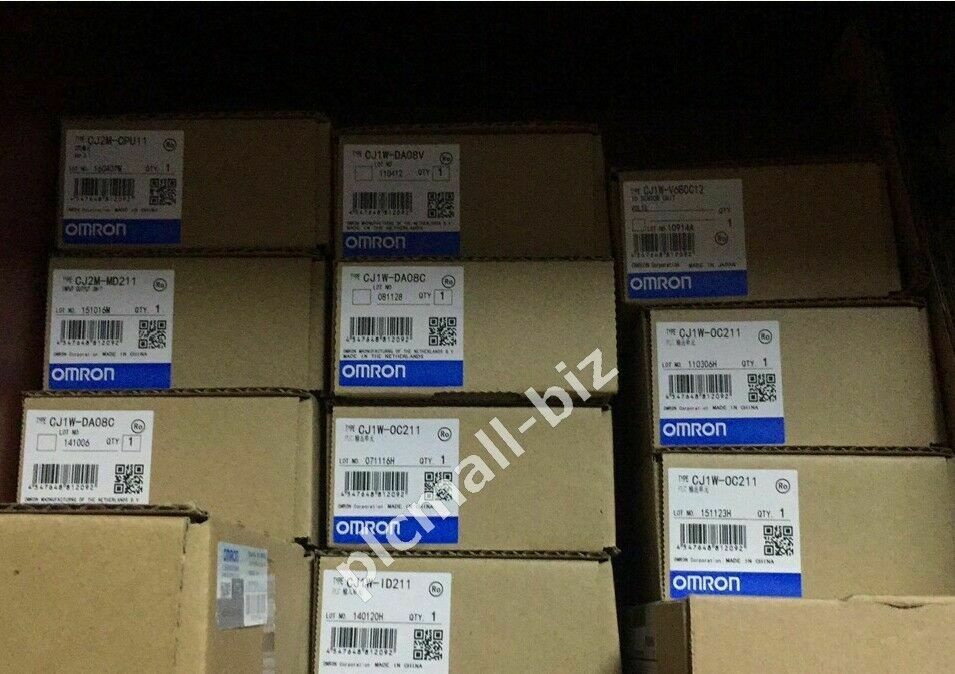 CJ1W-OC201 SL Omron Output unit Brand new