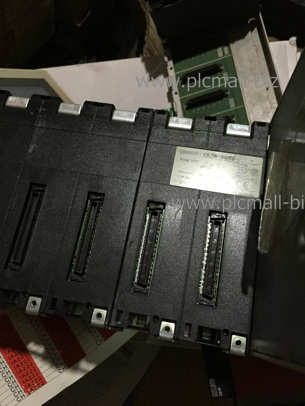 CS1W-BI102 Omron plc backplane Brand new