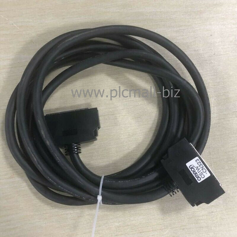 CS1W-CN323 Omron Extension cable Brand new