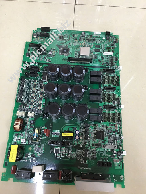 CSRB-CBB01AA  YasKawa  Robot motherboard  tested  good  used  Fast shipping