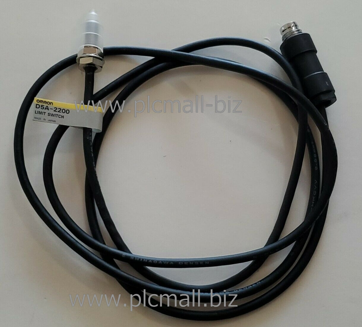 D5A-2200 Omron Proximity switch Brand new
