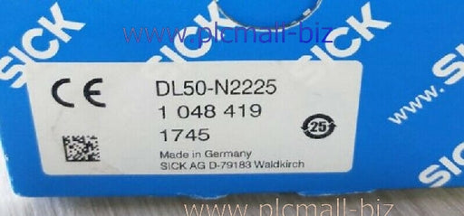 DL50-N2225 SICK Diffuse reflection photoelectric sensor  Brand New