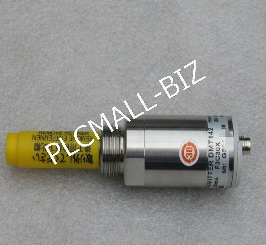 DMT142 F3C30X VAISALA Dew point meter  Brand New