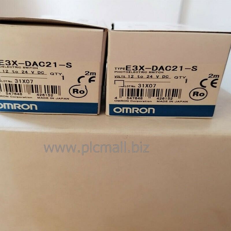 E3X-DAC21-S Omron optical fiber amplifier  Brand New