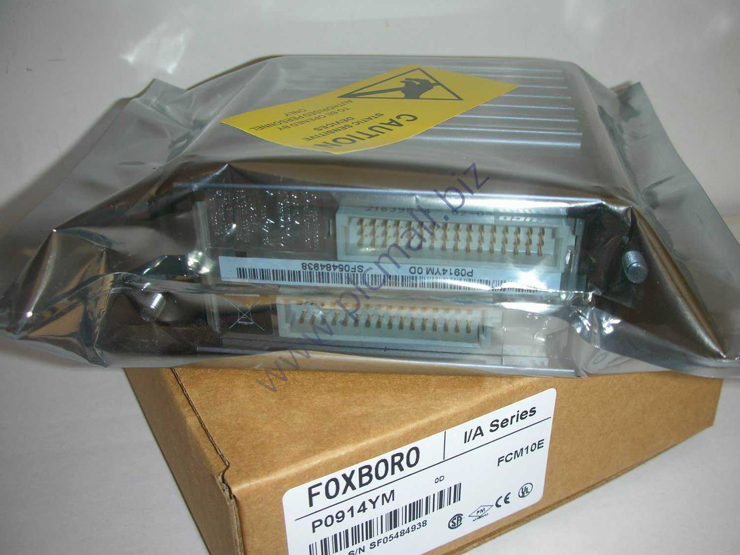 FCM10E P0914YM  Invensys/foxboro Communication module new open box