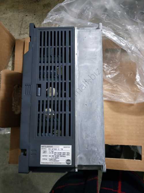 FR-A740-3.7K-CHT Mitsubishi inverter 380V Fast transportation Used