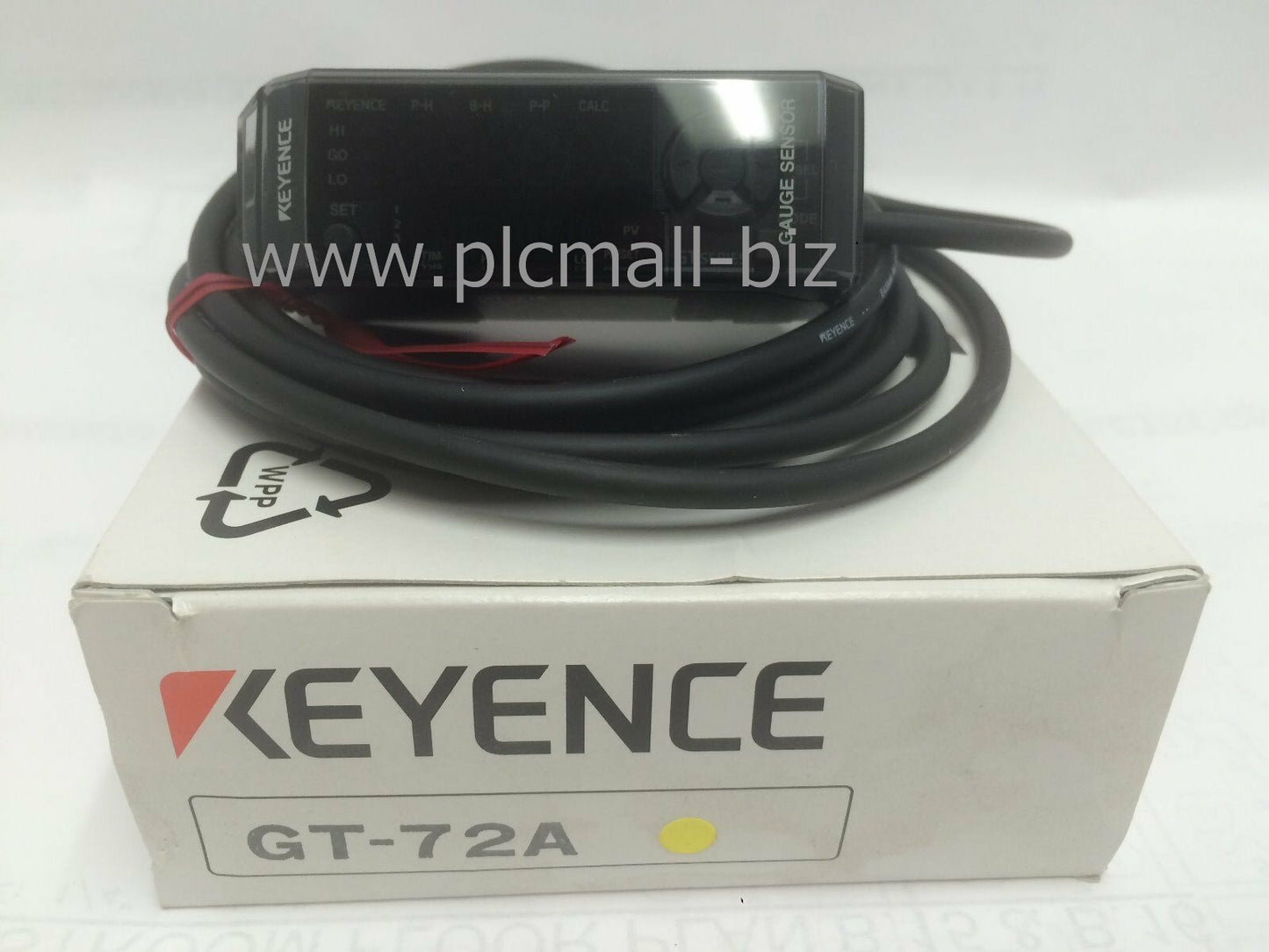 GT-72A KEYENCE Laser displacement sensor Brand New