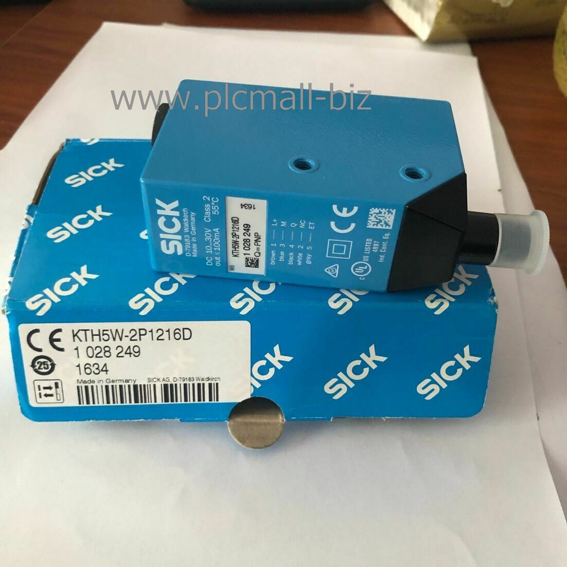 KTH5W-2P1216D SICK Color mark sensor  Brand New