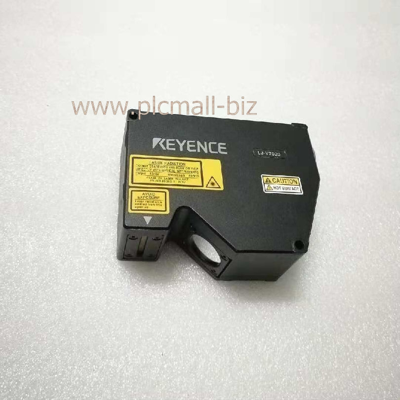 LJ-V7020 KEYENCE Laser displacement sensor Brand New
