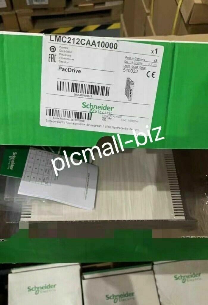 LMC212CAA10000 Schneider Motion controller brand new