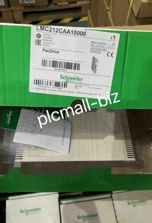 LMC212CAA10000 Schneider Motion controller brand new