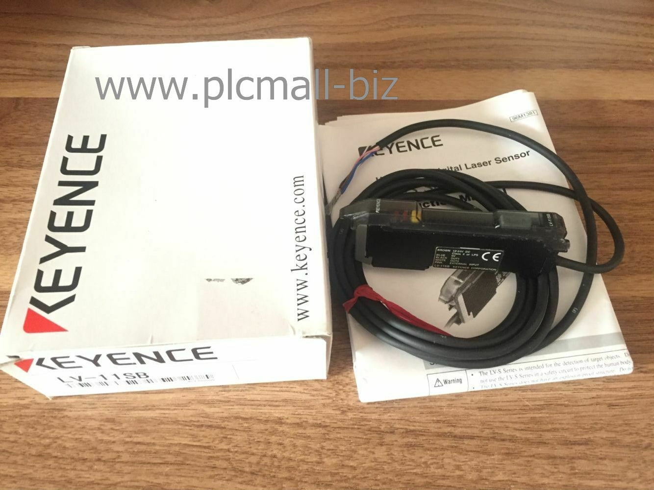 LV-11SB KEYENCE Digital laser sensor Brand new