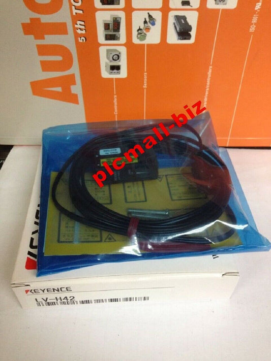 LV-H42 KEYENCE Digital laser sensor head Brand New
