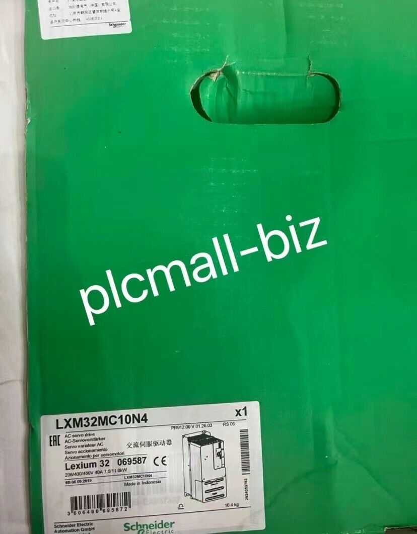 LXM32MC10N4 Schneider Servo driver brand new