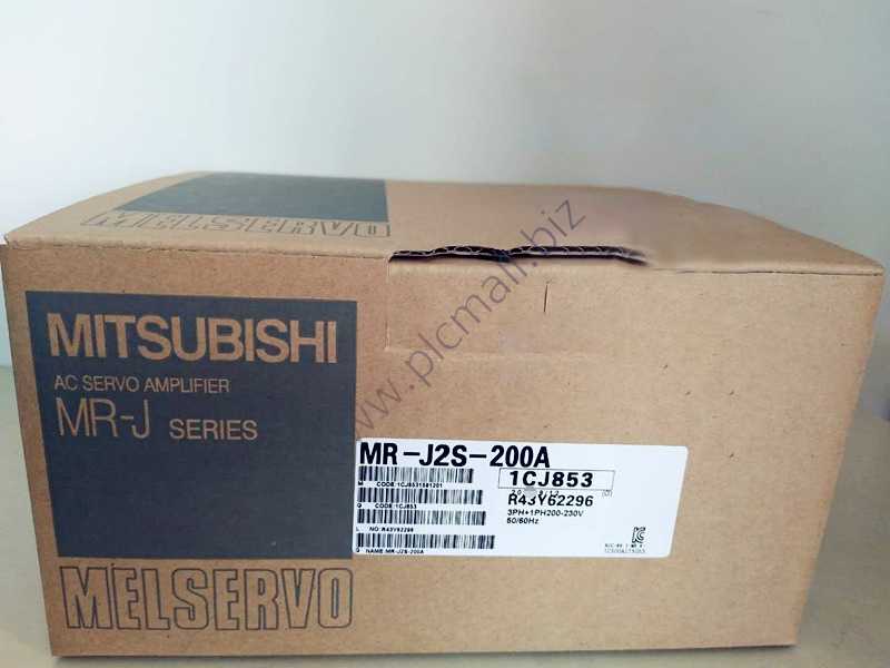 MR-J2S-200A Mitsubishi AC server Driver NEW IN BOX Fast transportation