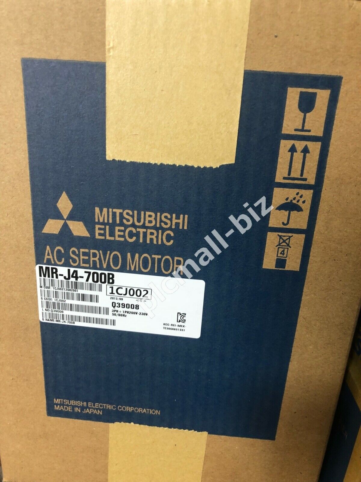 MR-J4-700B MITSUBISHI Servo Drive Brand New
