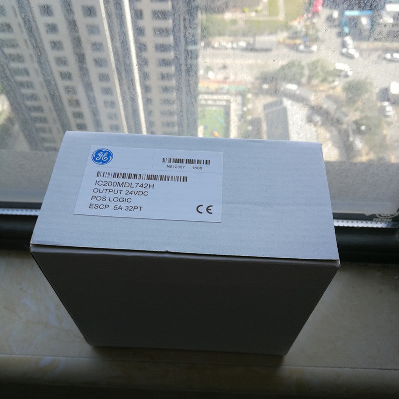 IC200MDL742 General Electric Discrete Output I/O Brand New in box Factory saled