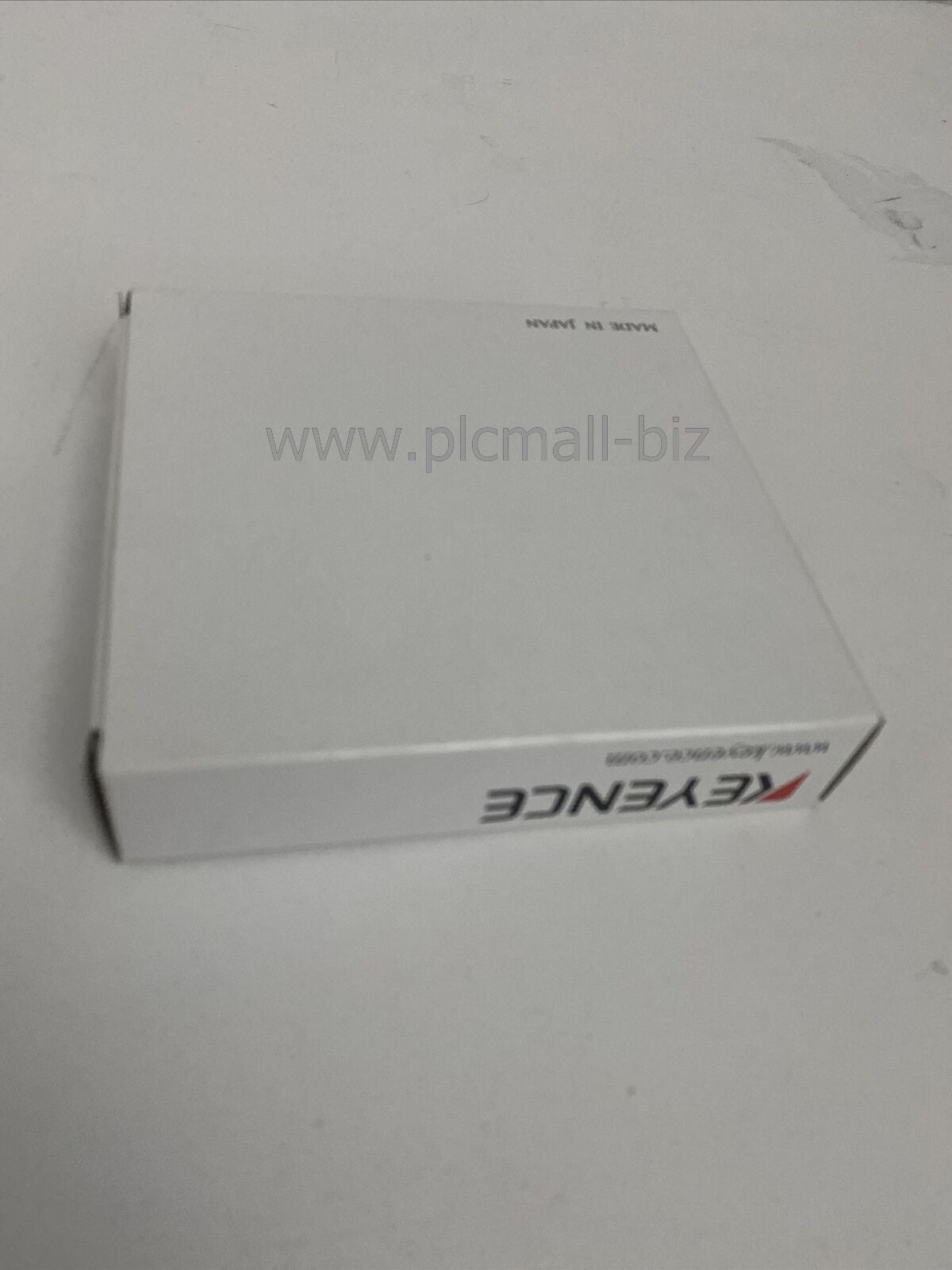 OP-76874 KEYENCE Motion detector Brand New