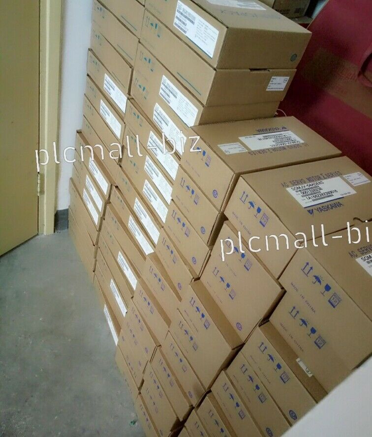 SGDS-04A01A Yaskawa Servo Driver Brand New