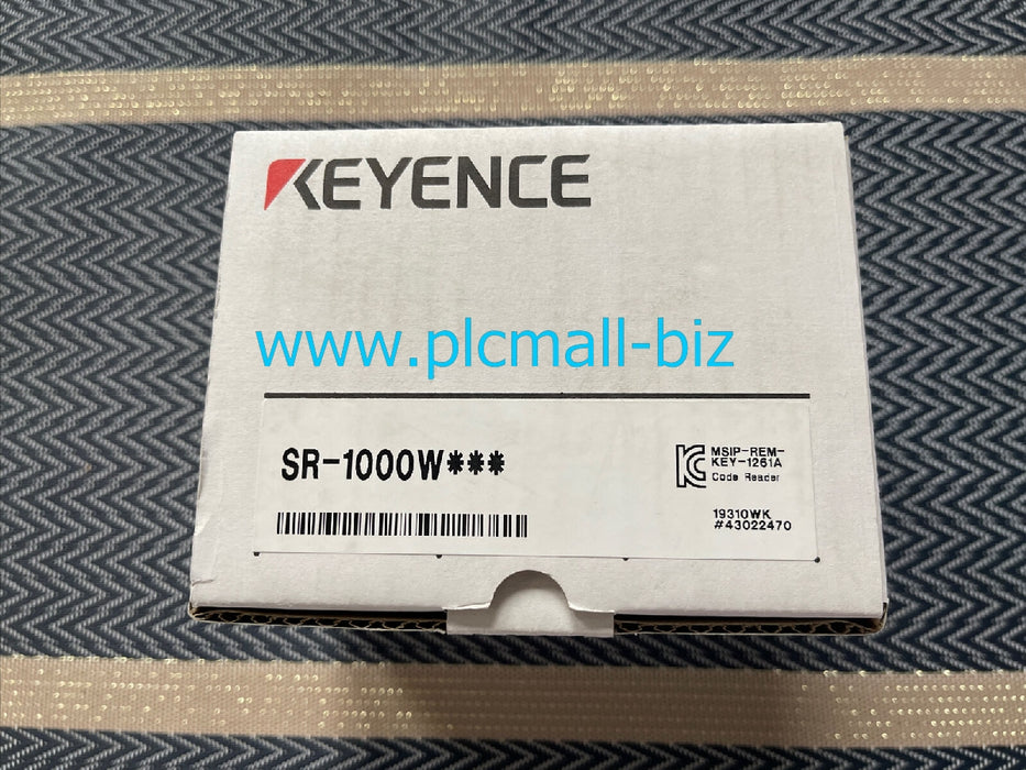 SR-1000W KEYENCE Barcode reader Brand New