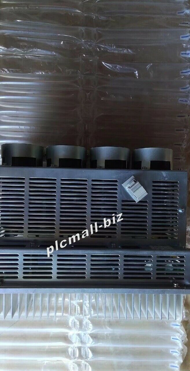 SRDA-C0A30A01A-E Yaskawa DX100 rectifier USED