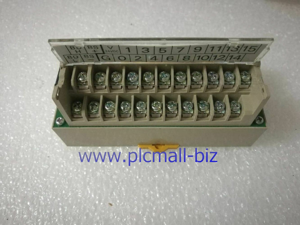 SRT2-OD16 Omron plc module Brand new