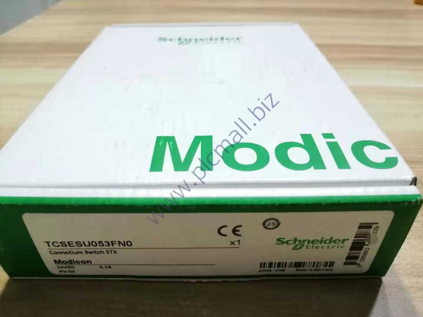 TCSESU053FN0 Schneider Ethernet TCP/IP switch - ConneXium NEW IN BOX