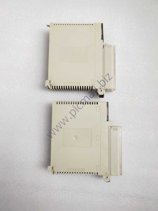 TSXDSY16R5 Schneider discrete input module Modicon Premium - used