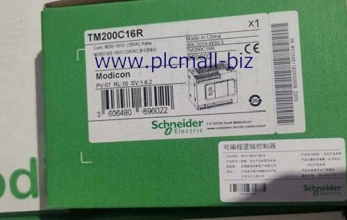 TM200C16R   Schneider touch screen Brand new
