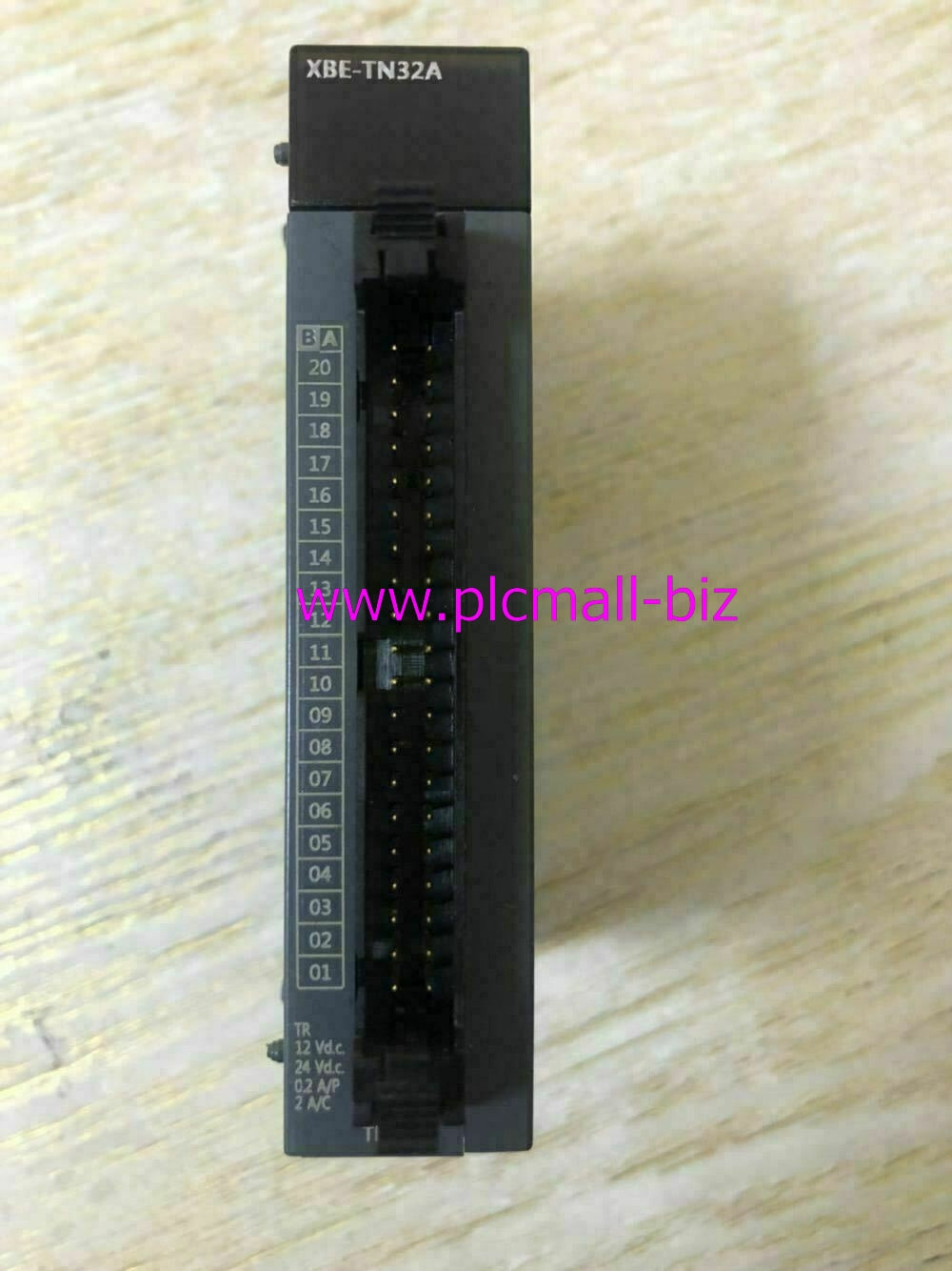 XBE-TN32A LS Transistor output module Brand new