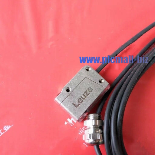 PRK18B.FXT3/2T-4000-Y1 Leuze Photoelectric sensor Brand New